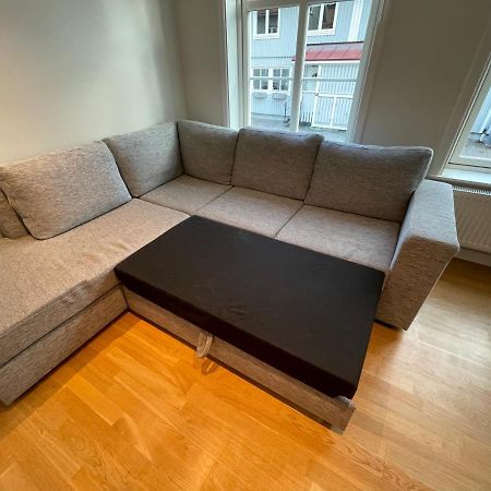 Fint, gratis parkering, med 20 min till Göteborg C Kungälv Exteriör bild